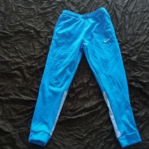 Nikes boys leisure pants